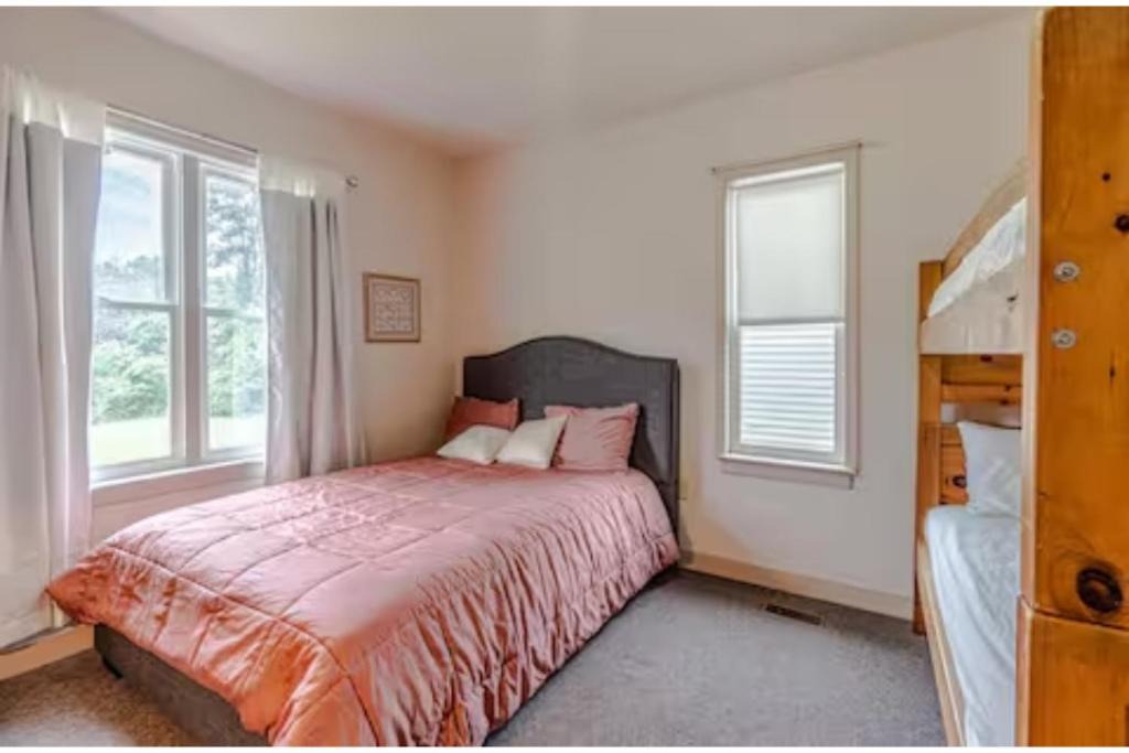 Photo of Bedroom in Waynesboro