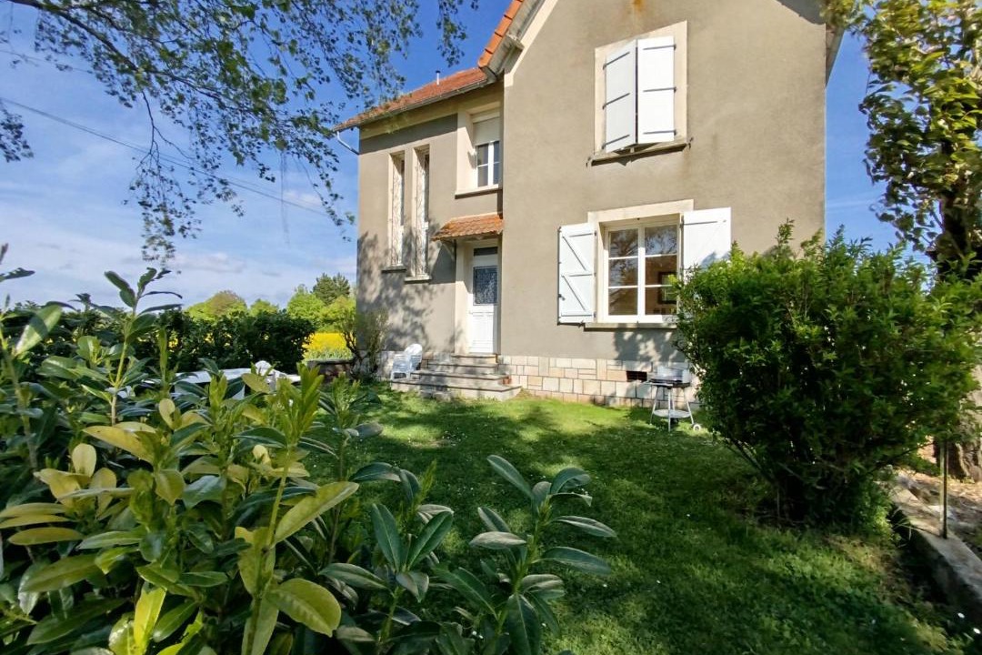 Photo of Others in Antigny