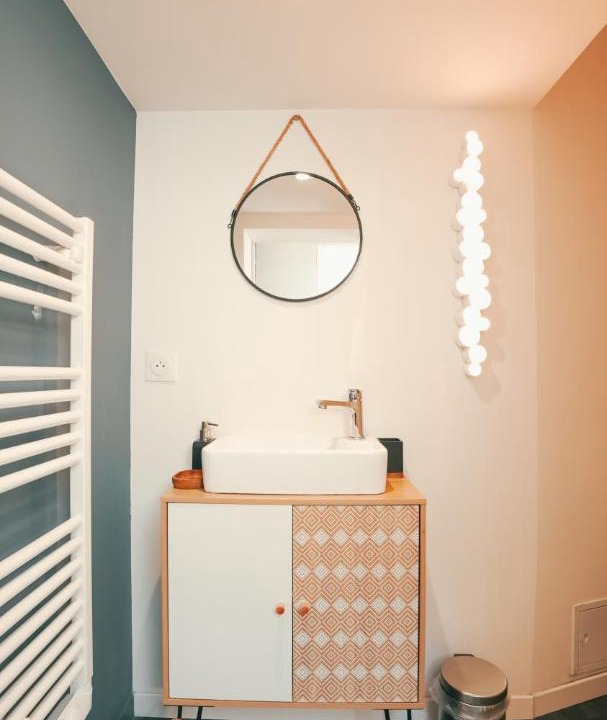 Photo of Others in Centre