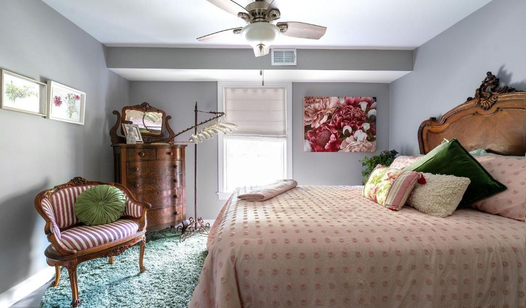 Photo of Bedroom in South Haven