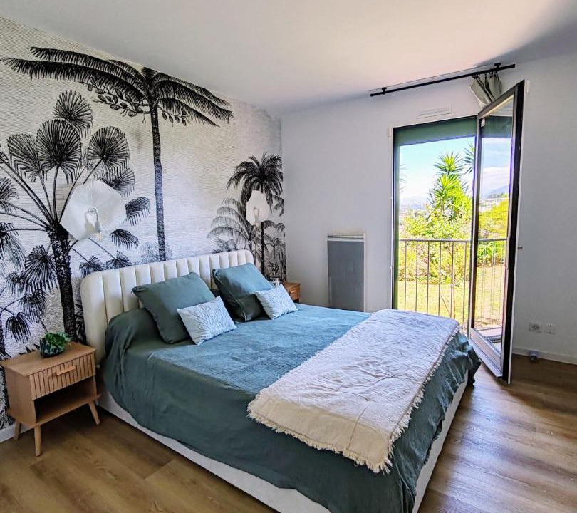 Photo of Bedroom in Villeneuve-Loubet