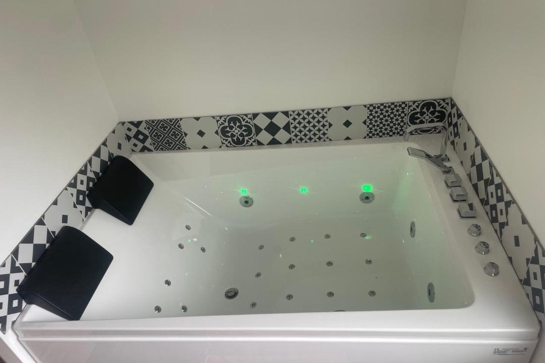 Photo of Bathroom in Lailly-en-Val