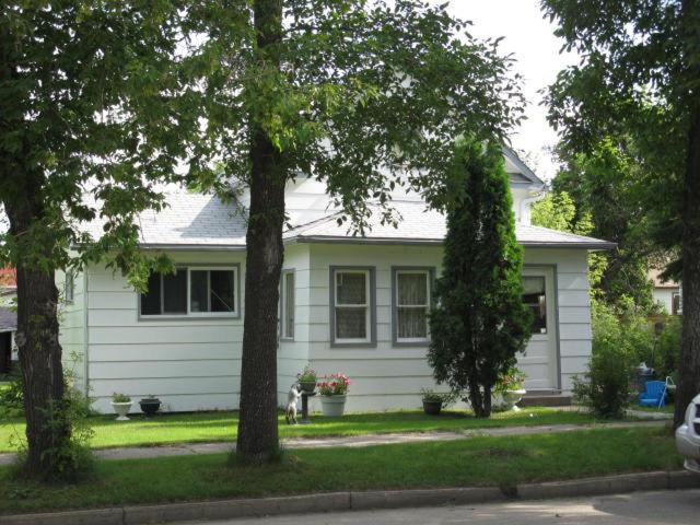 Photo of Buildings in Canora