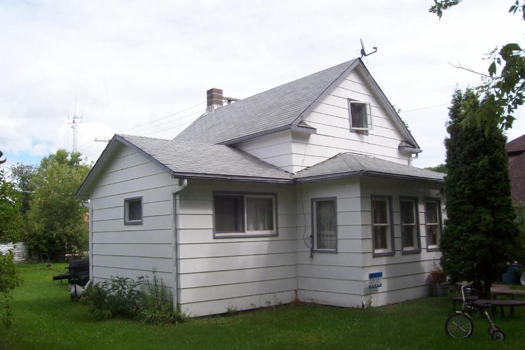 Photo of Buildings in Canora