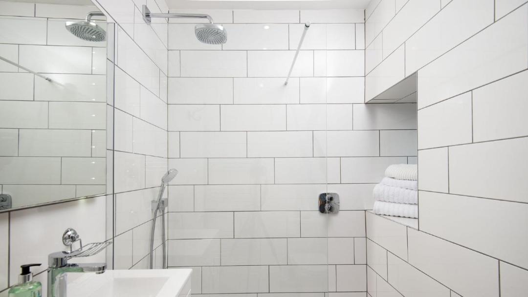 Photo of Others in Peebles