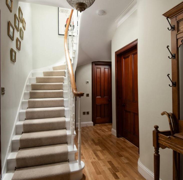 Photo of Others in Peebles