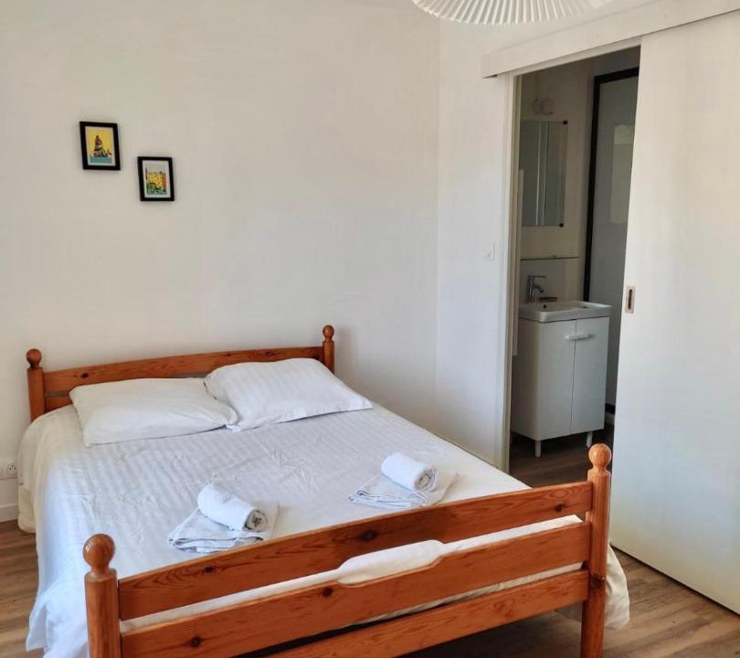 Photo of Bedroom in Downtown