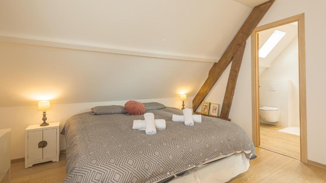 Photo of Bedroom in La Riviere-de-Corps