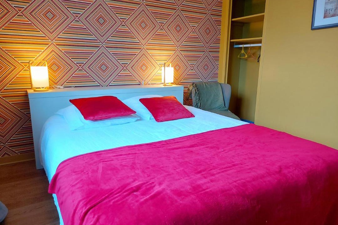 Photo of Bedroom in L'Hotellerie-de-Flee