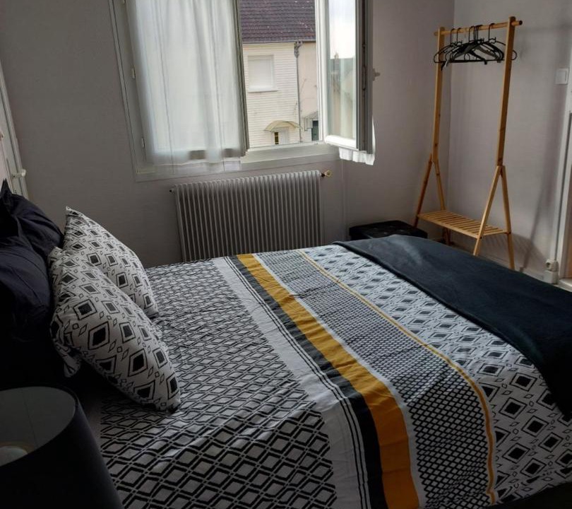 Photo of Bedroom in Pin - Vert Galant