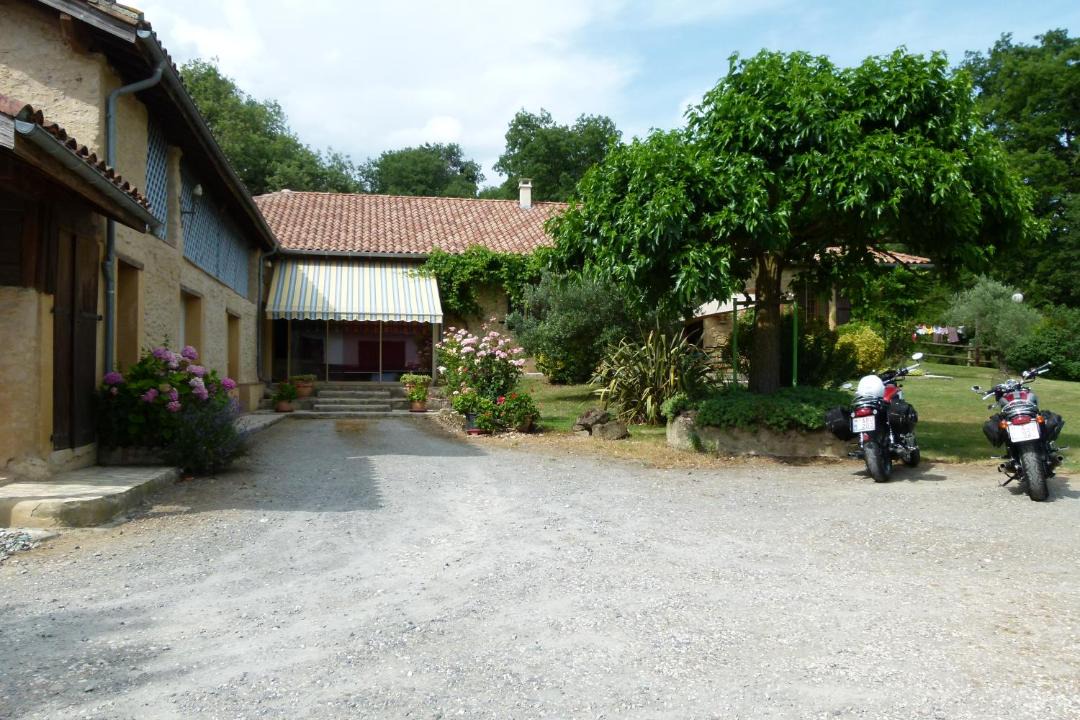 Photo of Others in Ornezan