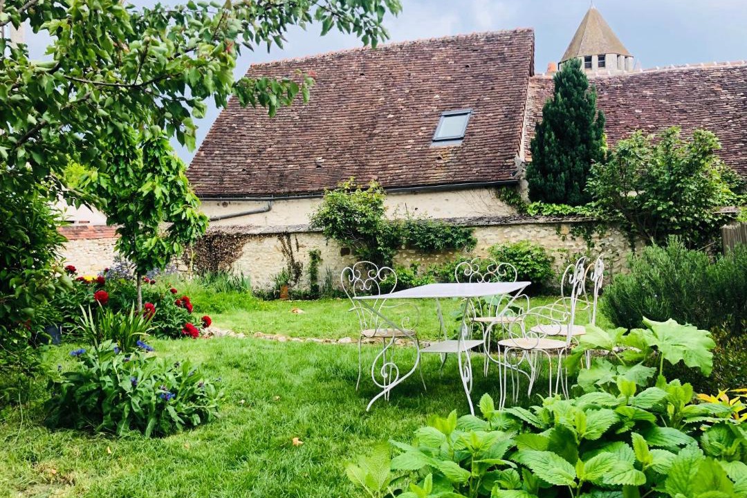 Photo of Others in Provins