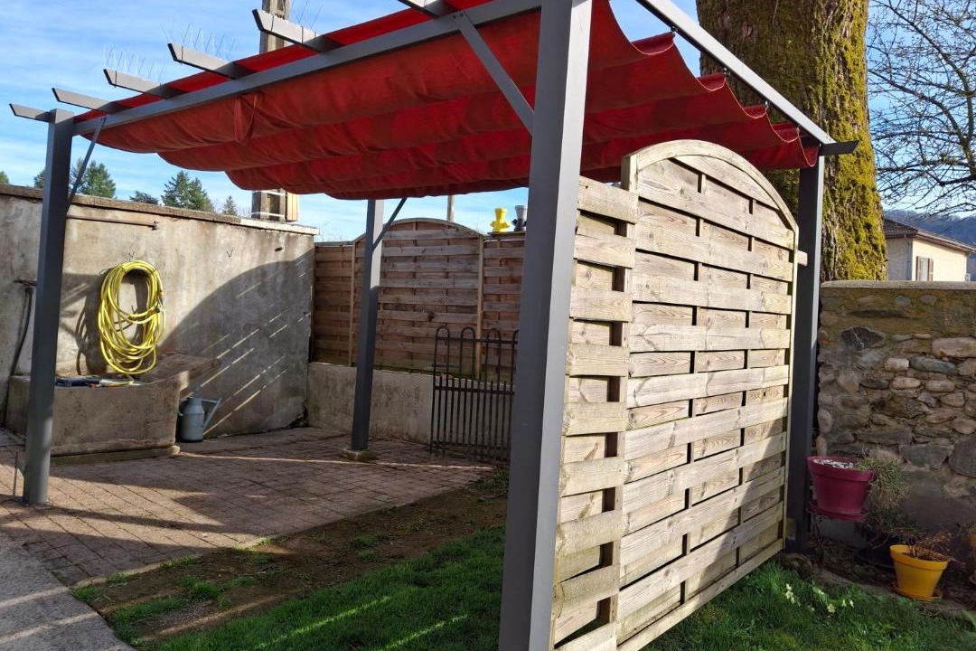 Photo of Others in Beaucroissant