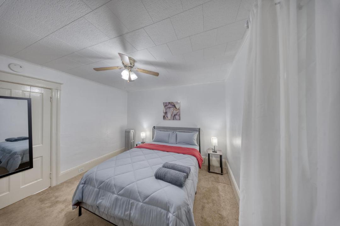 Photo of Bedroom in Carbondale