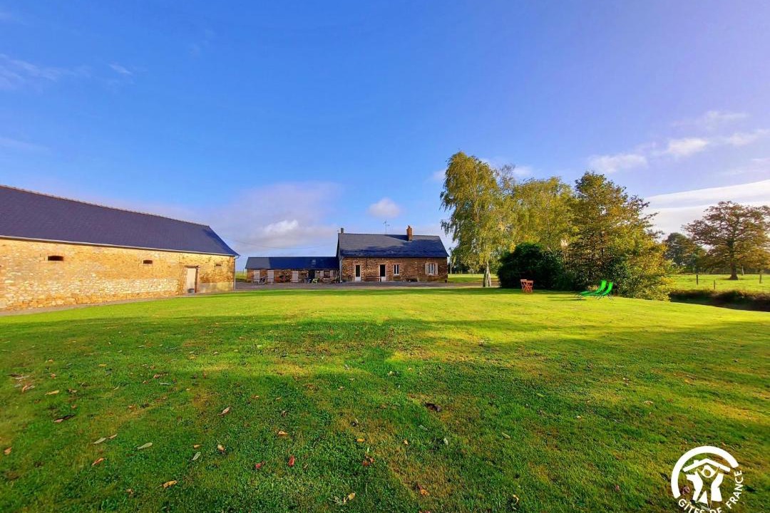 Photo of Others in Gennes-sur-Glaize