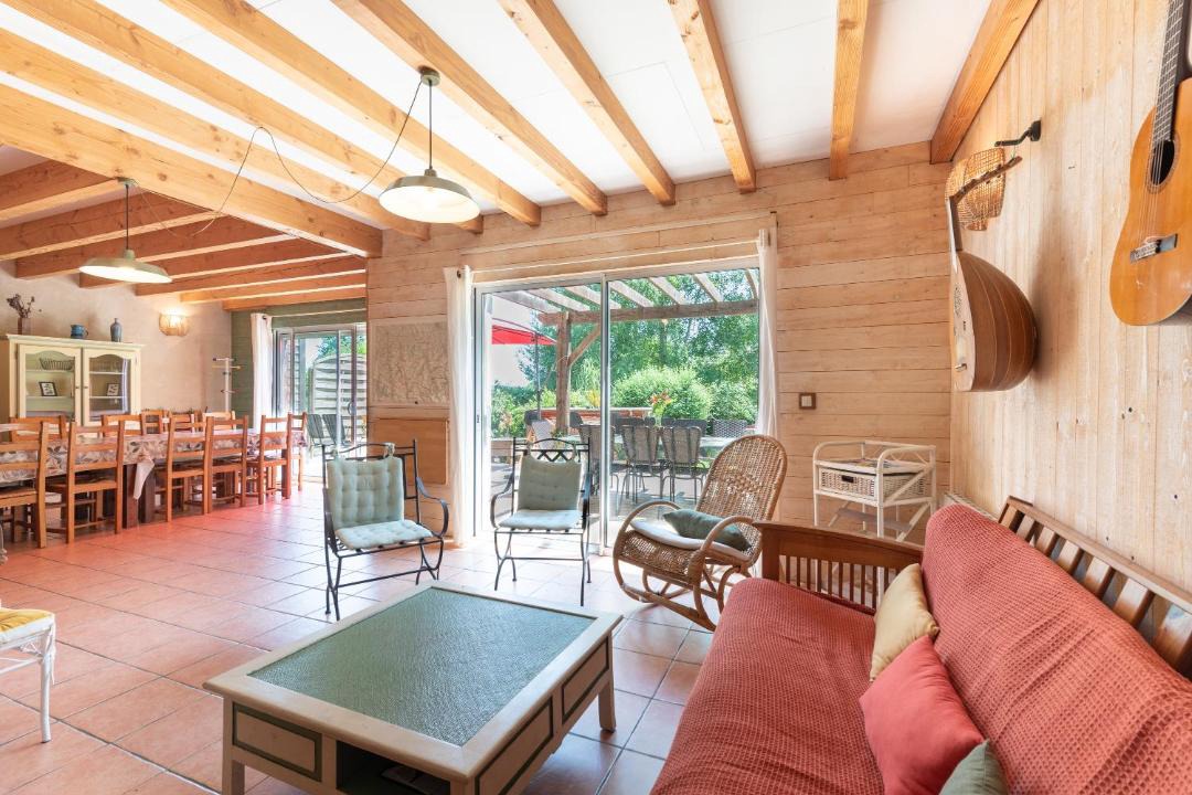 Photo of Others in Herrere