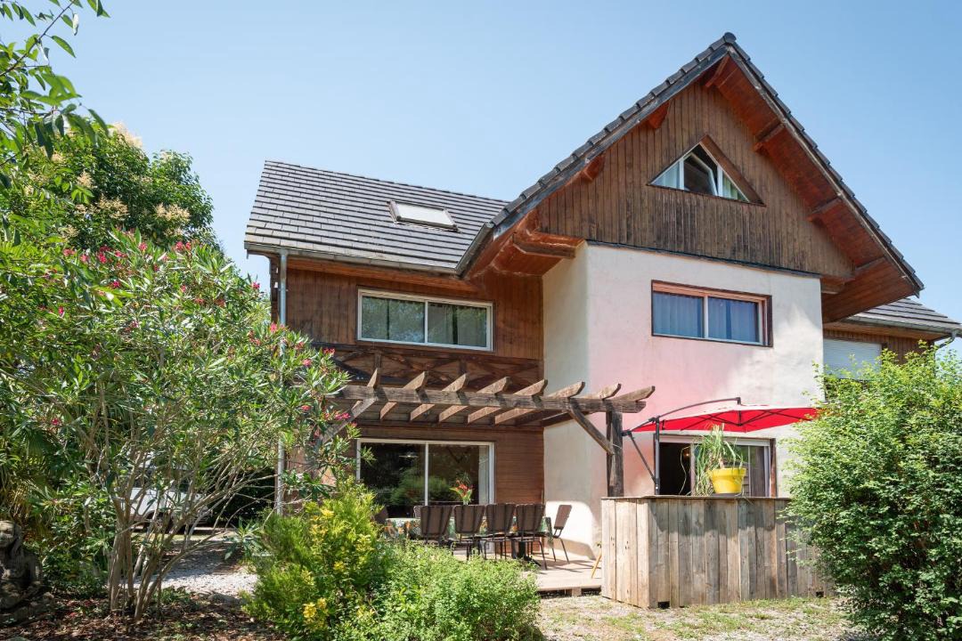 Photo of Others in Herrere