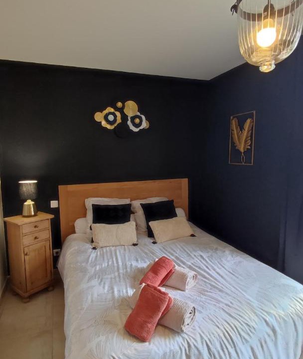 Photo of Bedroom in Vico