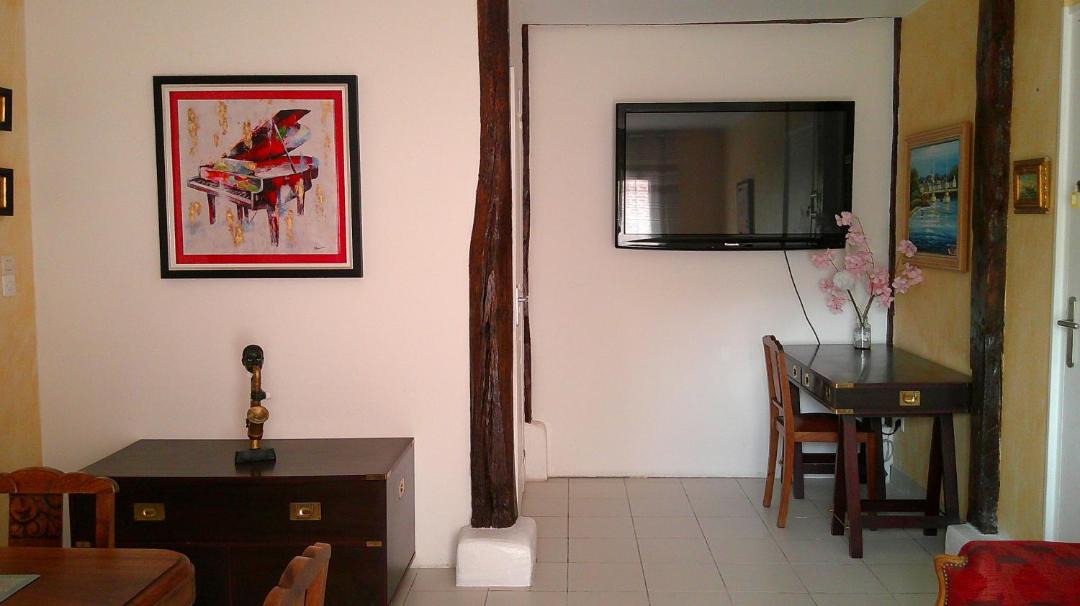 Photo of Others in Toulon-sur-Allier