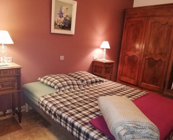 Photo of Bedroom in Grospierres