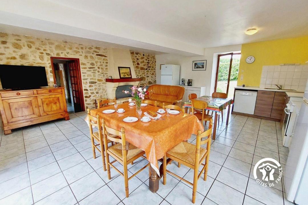 Photo of Kitchen in Saint-Ouen-des-Toits