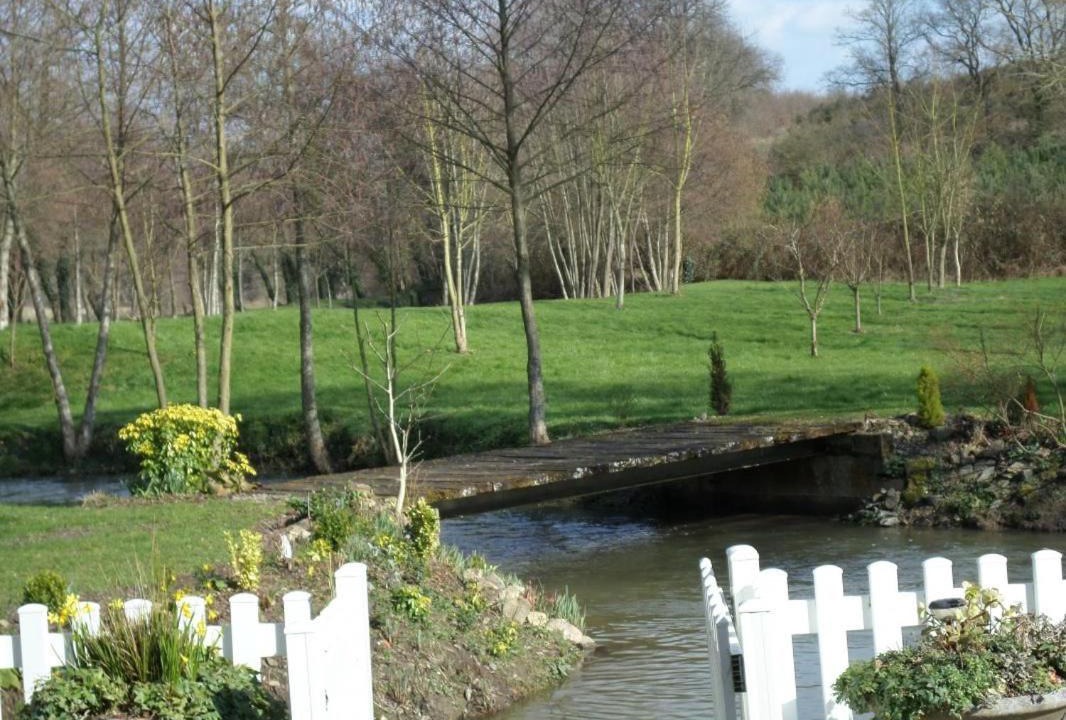 Photo of Others in Voutre