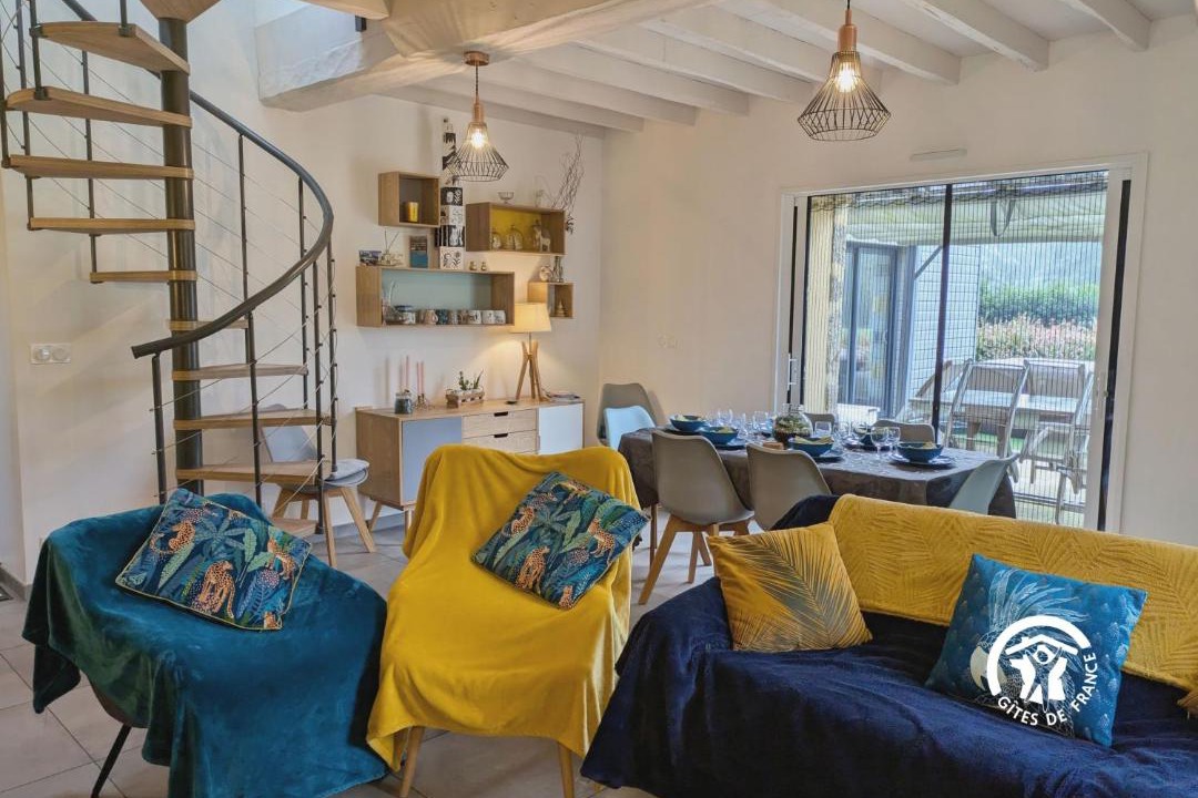 Photo of Others in Hambers