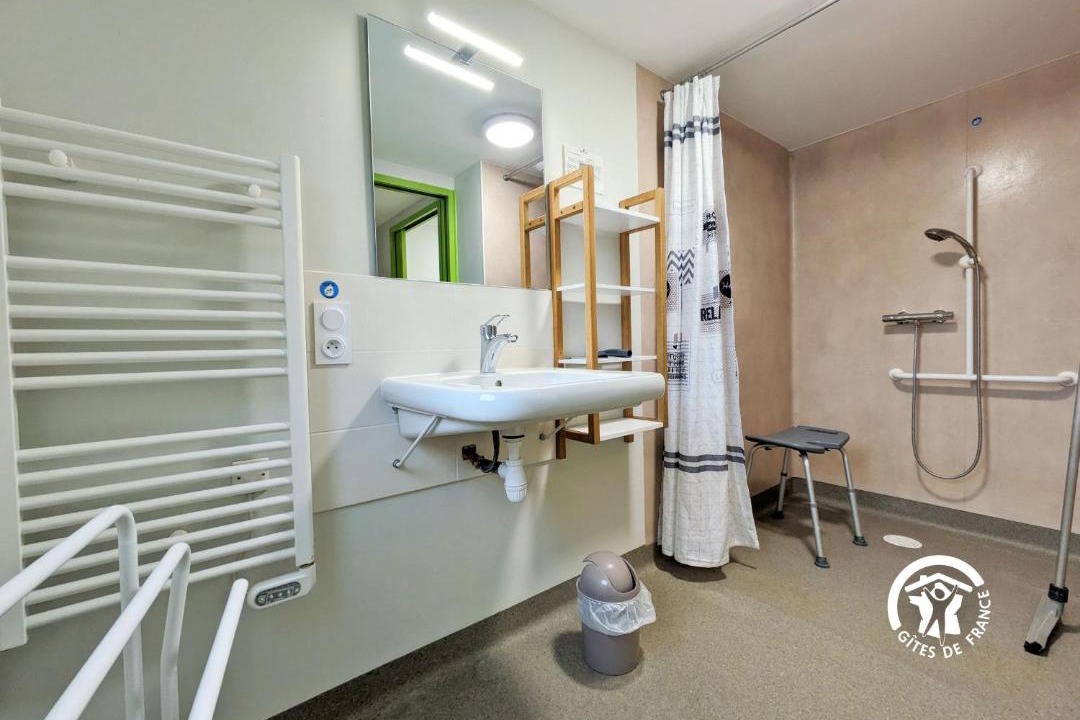 Photo of Bathroom in Villiers-Charlemagne