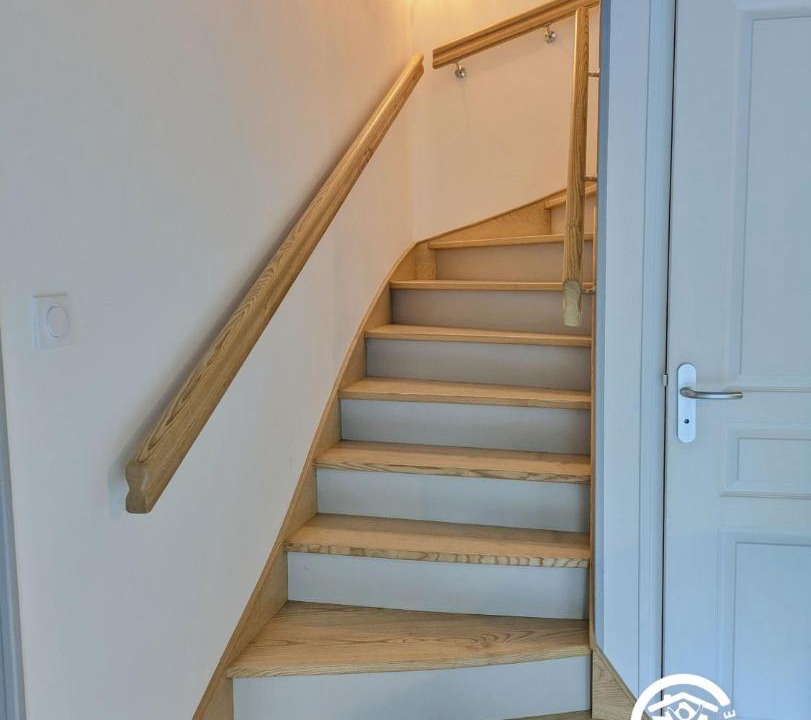 Photo of Others in Neuilly-le-Vendin