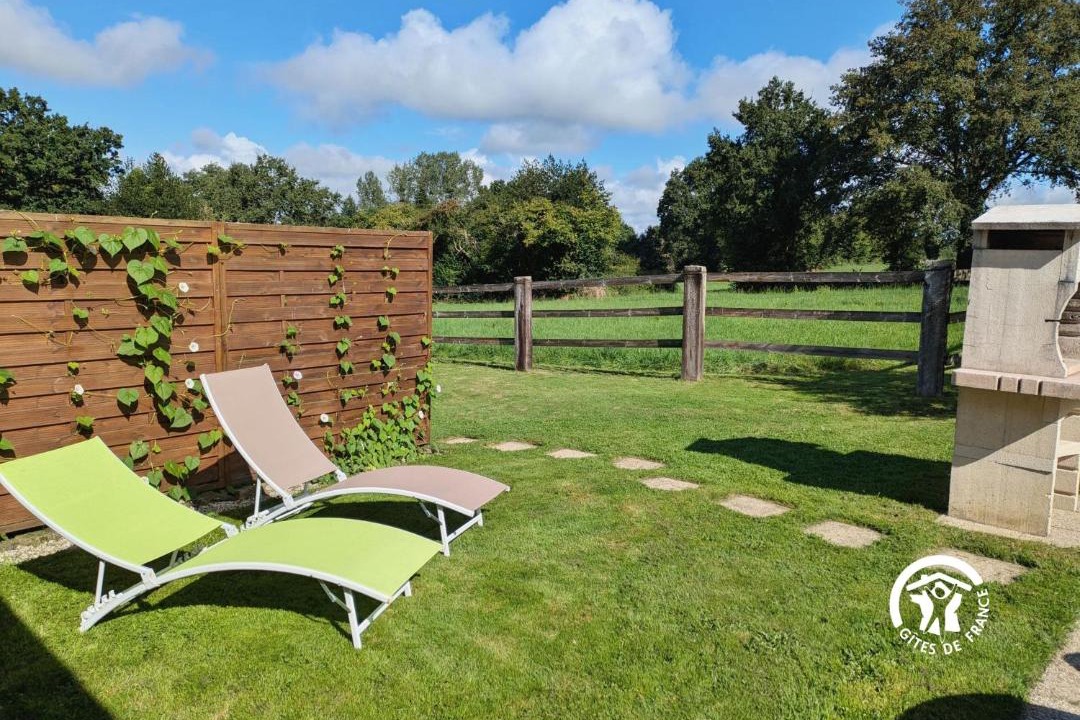 Photo of Others in Neuilly-le-Vendin