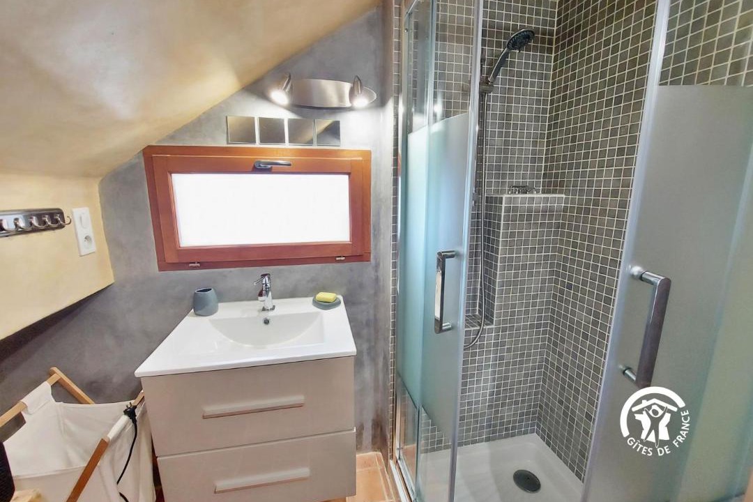 Photo of Bathroom in Port-Brillet