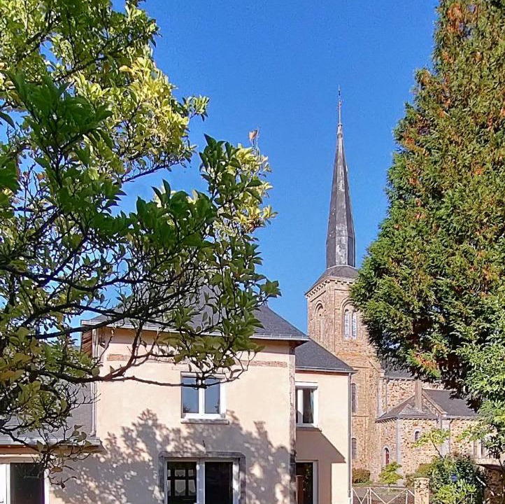 Photo of Others in Saint-Poix