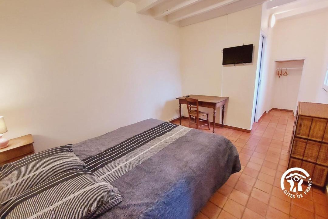 Photo of Bedroom in Saint-Aignan-sur-Roe