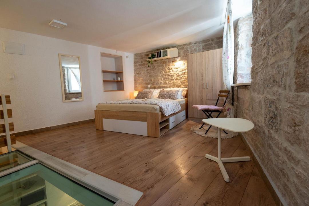 Photo of Bedroom in Grad