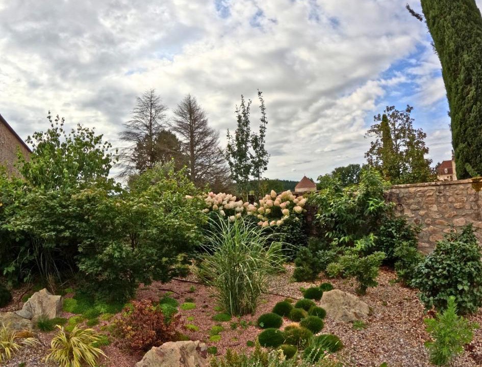 Photo of Others in Magny