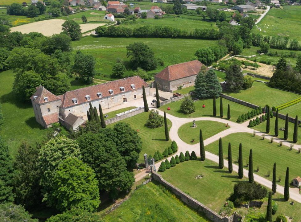 Photo of Others in Magny