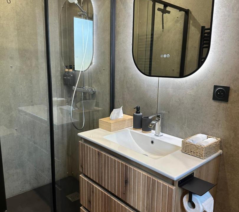 Photo of Bathroom in Rosieres-pres-Troyes