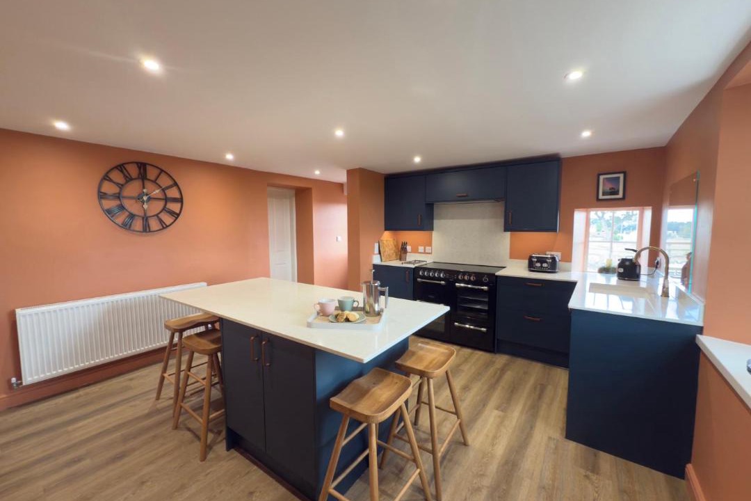 Photo of Others in Headlam