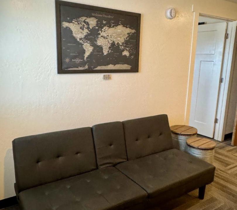 Photo of Others in Green River