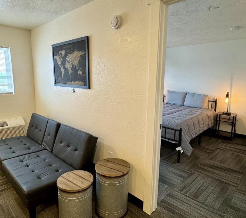 Photo of Others in Green River