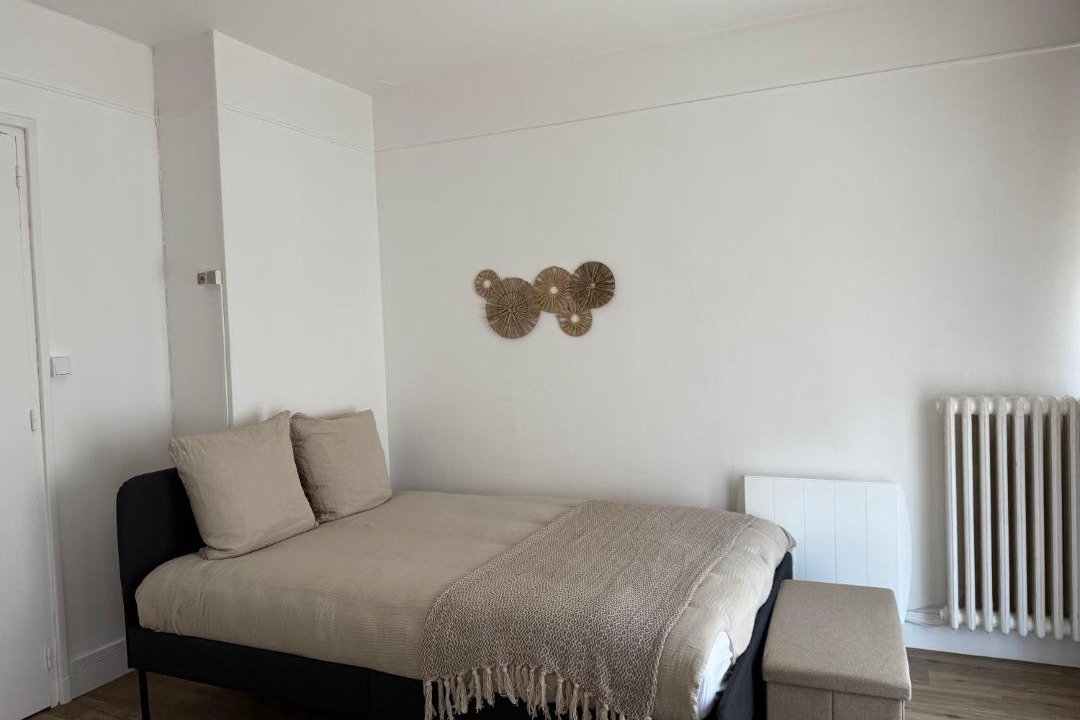 Photo of Bedroom in Louviers