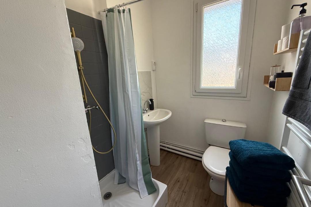Photo of Bathroom in Louviers