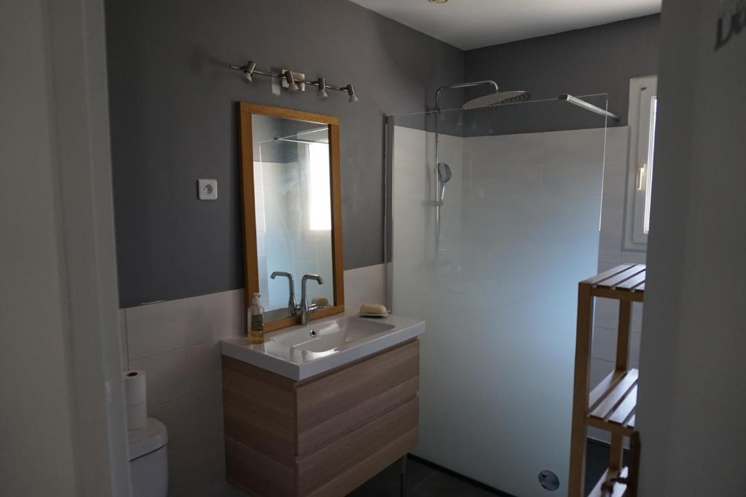 Photo of Bathroom in Anduze