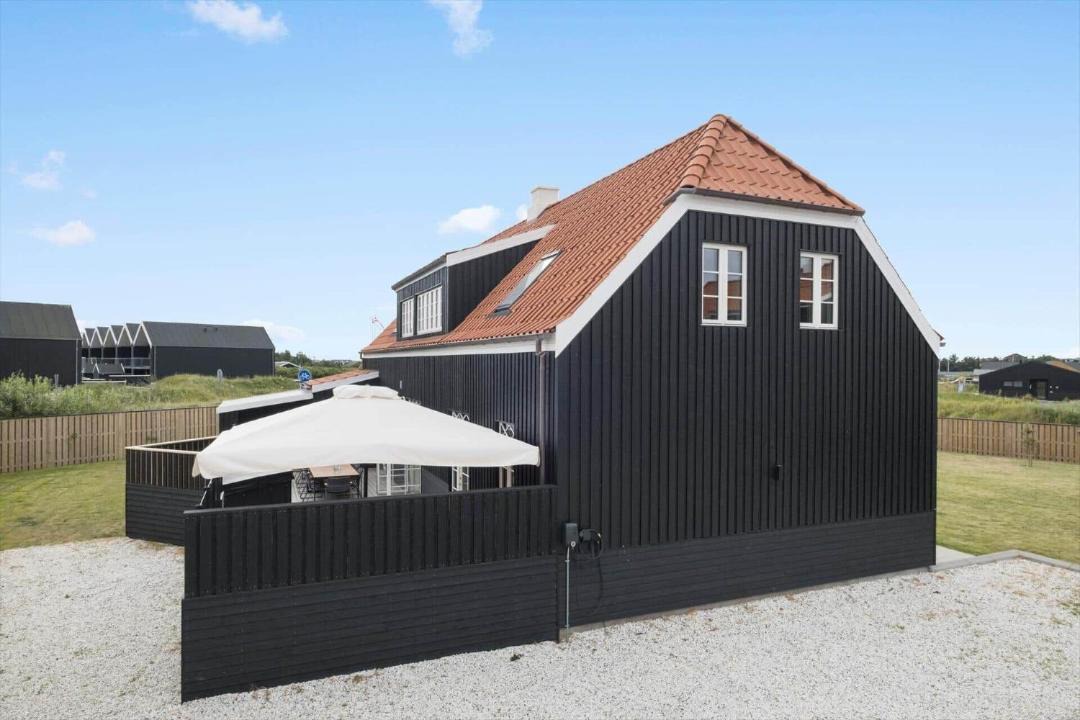 Photo of Others in Lokken