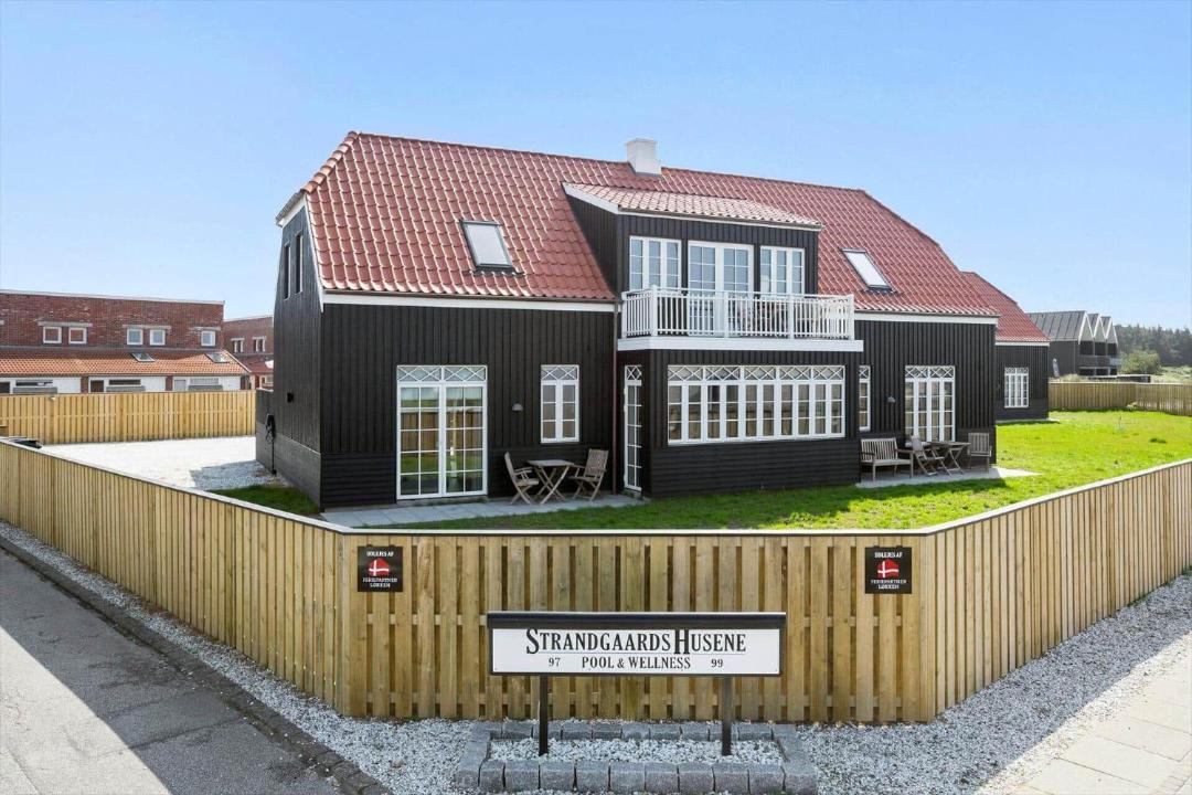Photo of Others in Lokken