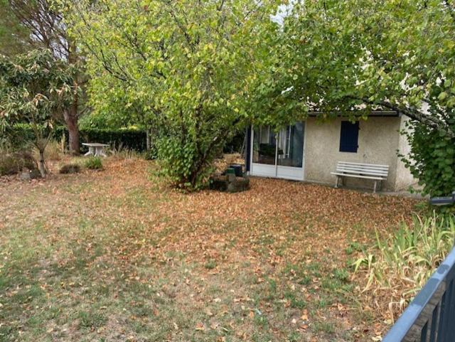 Photo of Others in Saint-Girons-d'Aiguevives