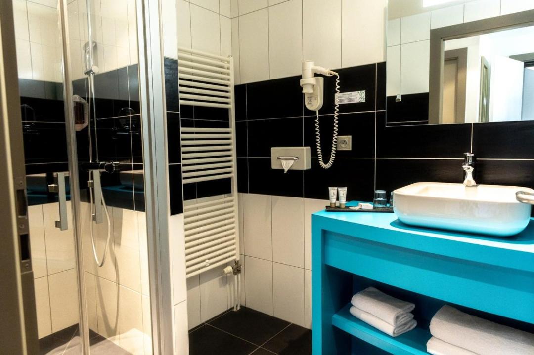 Photo of Others in Bonnetage