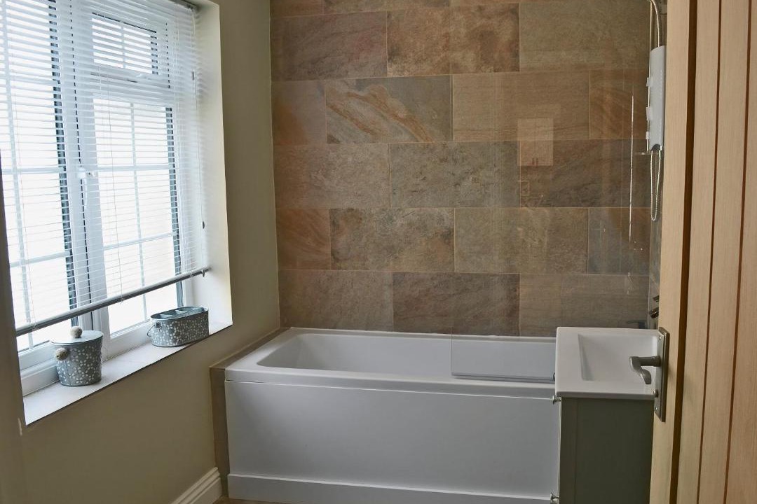 Photo of Bathroom in Potter Brompton