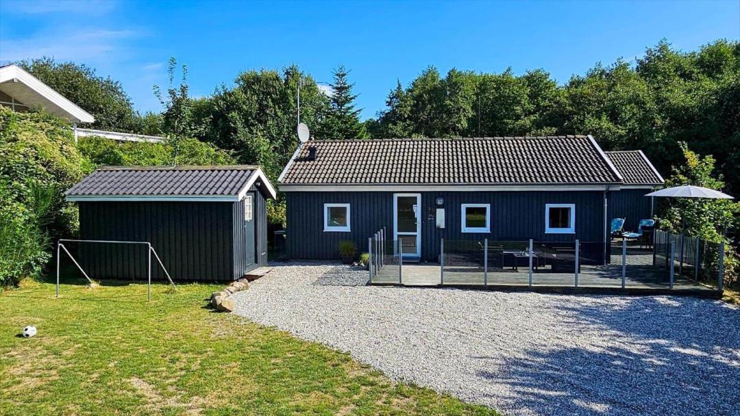 Photo of Others in Lyngsbæk Strand