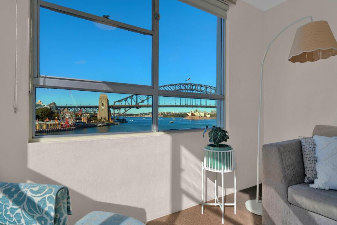 Photo of Others in McMahons Point